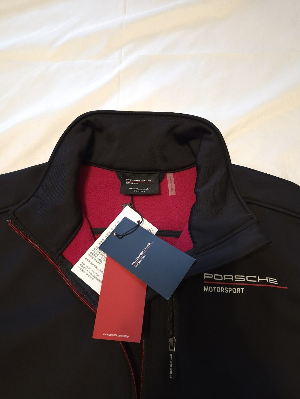 Porsche Motorsports Black Full Zip Softshell Jacket Med NWT - Picture 3 of 7